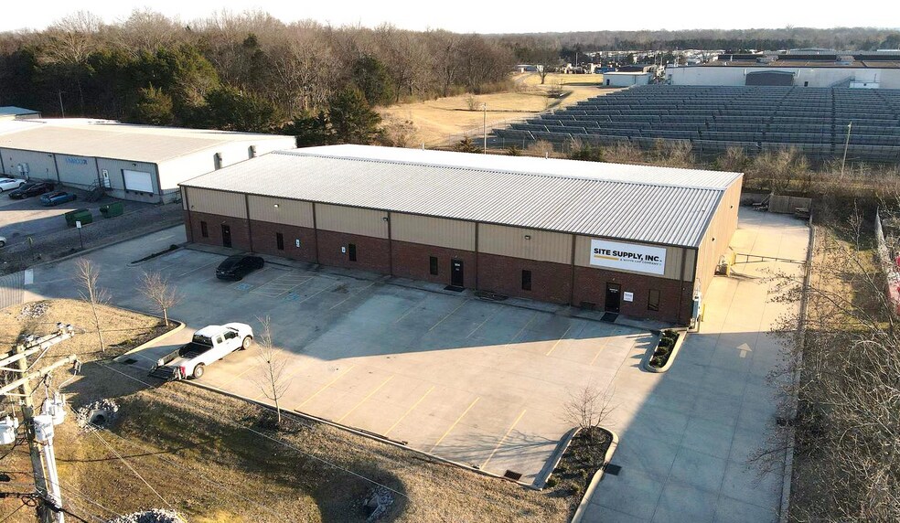Primary Photo Of 554 Huntley Industrial Blvd, Smyrna Manufacturing For Sale