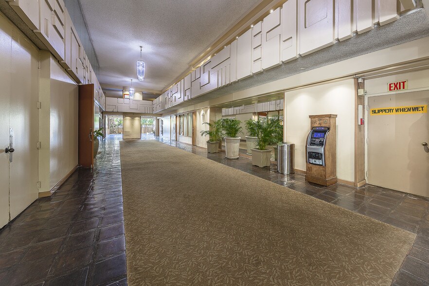 More Photos Of 1750 kalakaua Ave, Honolulu Office For Lease