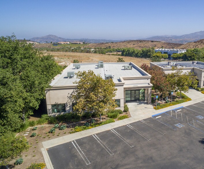 More Photos Of 14251 Danielson St, Poway Office For Sale