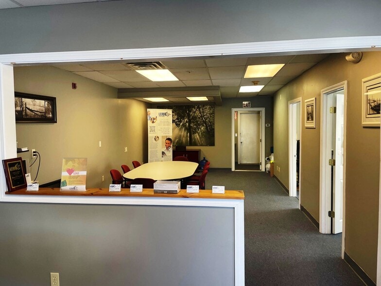 More Photos Of 111 Washington St, Plainville Unknown For Lease