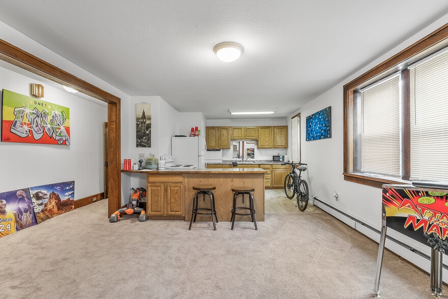 More Photos Of 1232 Marshall Ave, Saint Paul Apartments For Sale