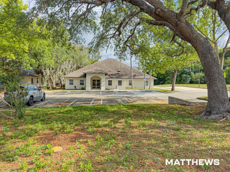 More Photos Of 4300 Garden St, Titusville Medical For Lease