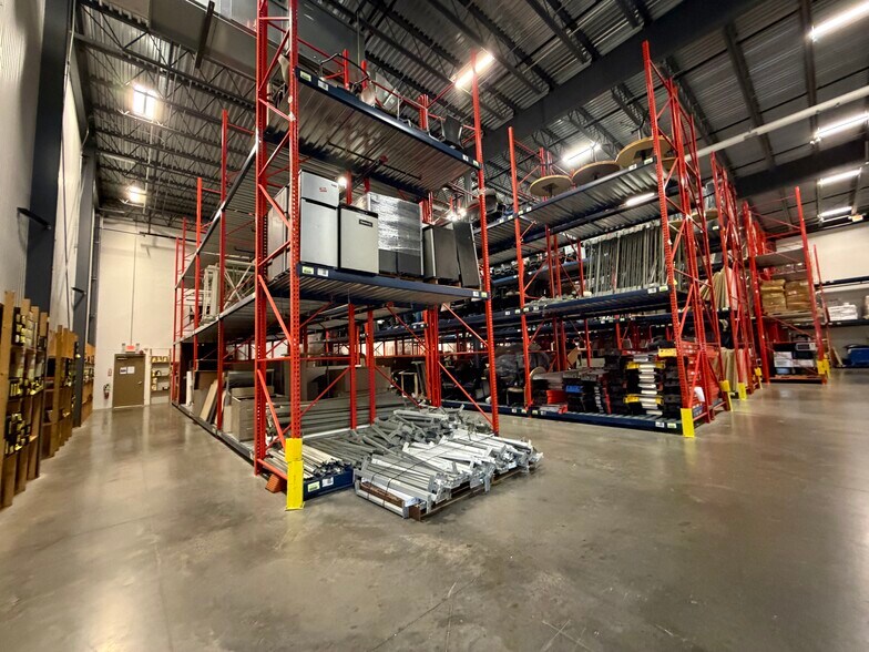 More Photos Of 3545 John Glenn Blvd, Syracuse Warehouse For Lease