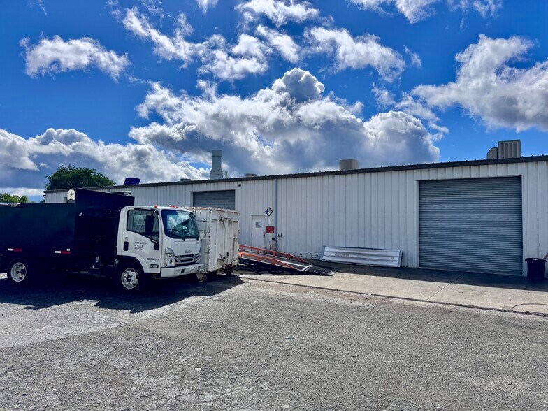 More Photos Of 1593 Beltline Rd, Redding Manufacturing For Lease