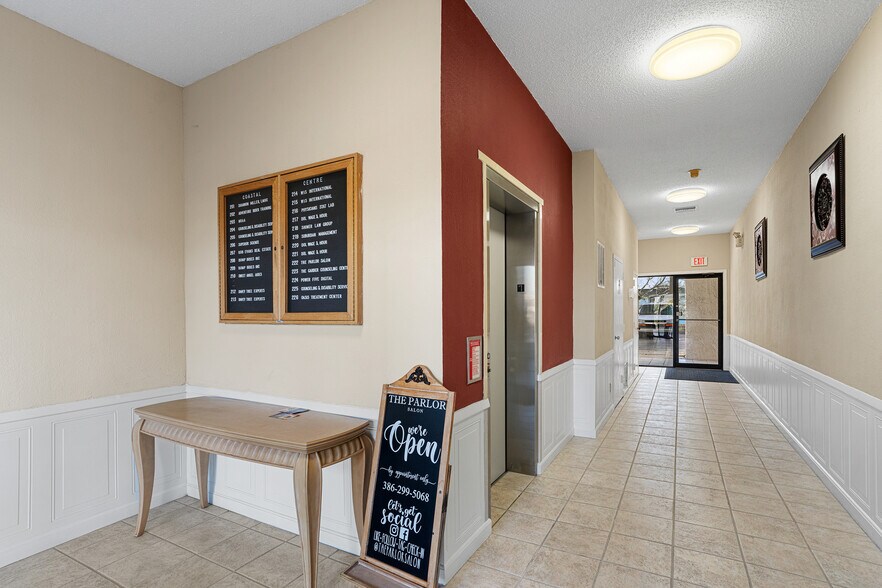 More Photos Of 1635 S Ridgewood Ave, Daytona Beach Office For Lease