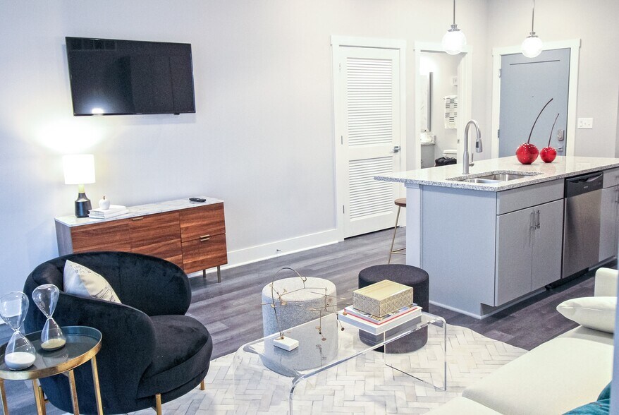 More Photos Of 2875 Olentangy River Rd, Columbus Apartments For Lease
