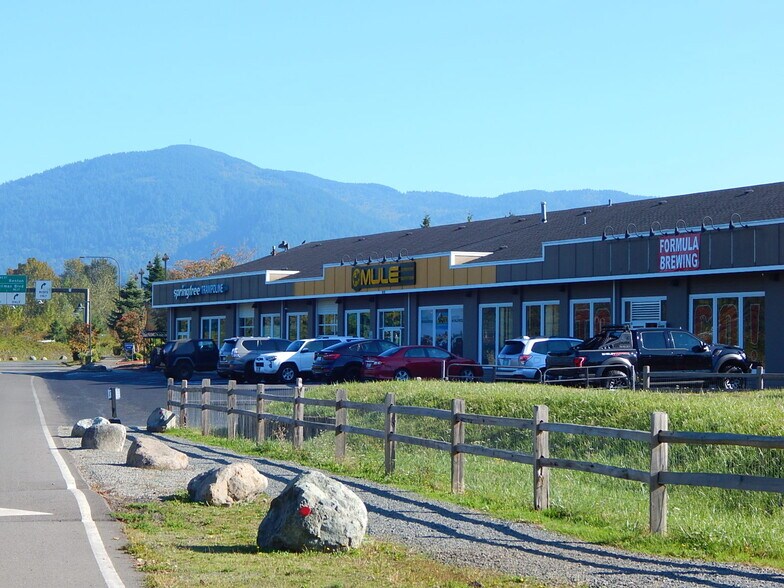 More Photos Of 1875 NW Poplar Way, Issaquah Freestanding For Lease