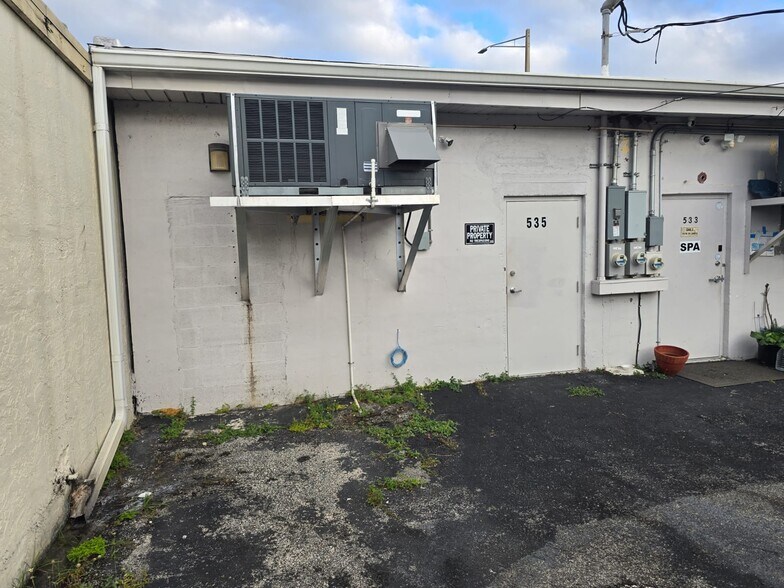 More Photos Of 535 N State Road 7, Margate Office For Lease