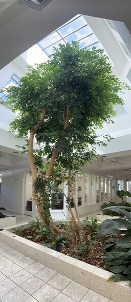 More Photos Of 2880 N Tracy Blvd, Tracy Medical For Lease