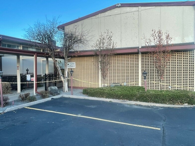 More Photos Of 2200-2210 S Federal Blvd, Denver Medical For Lease