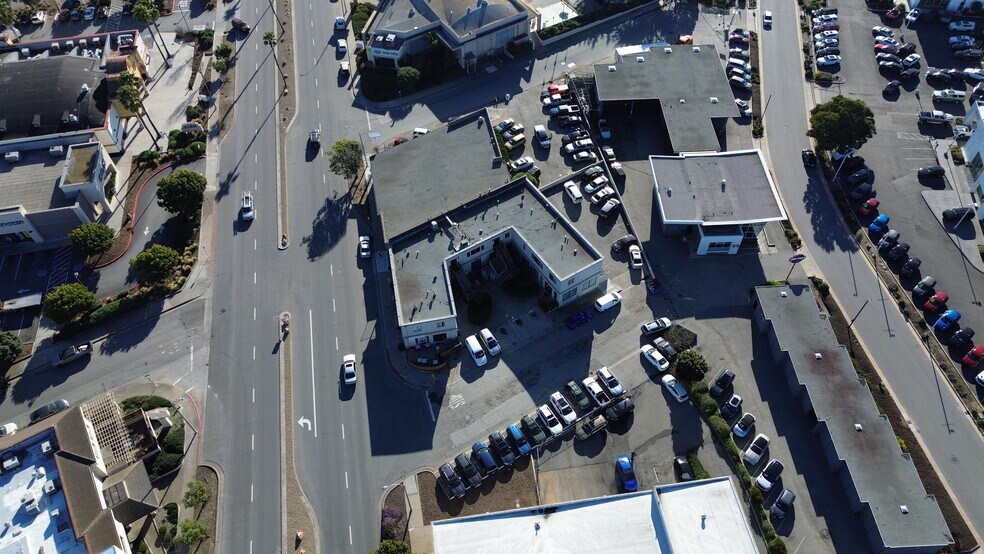 More Photos Of 1725 Fremont Blvd, Seaside General Retail For Sale