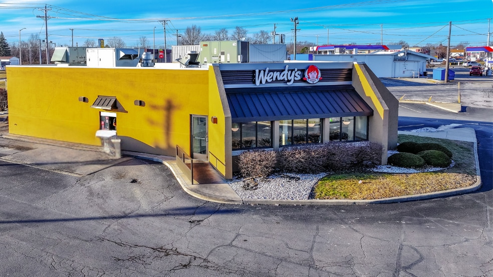 More Photos Of 2215 Maplecrest Rd, Fort Wayne Fast Food For Sale