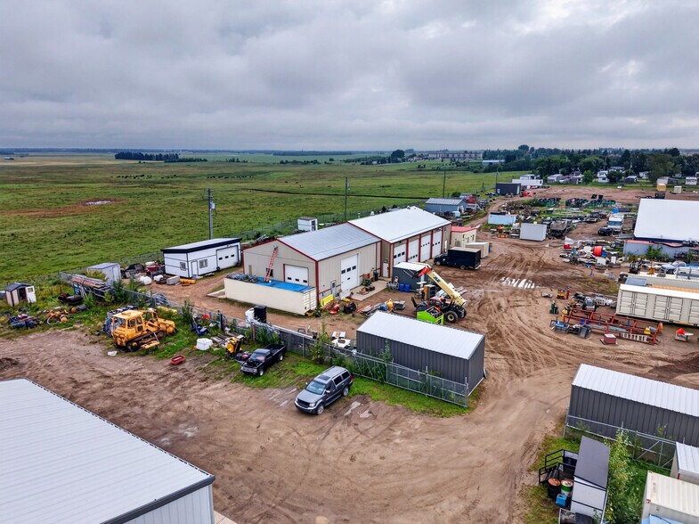 More Photos Of 5130 52 Avenue, Bruderheim Land For Sale