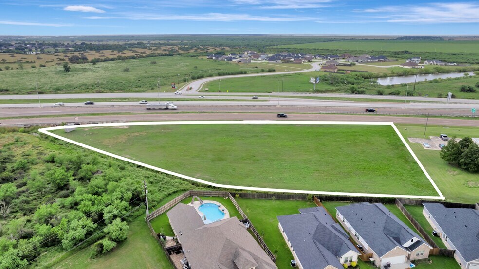 More Photos Of 6201 Zac Lentz Pky, Victoria Land For Sale