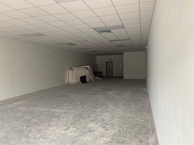 More Photos Of 1212 Gatewood Drive, Auburn General Retail For Lease