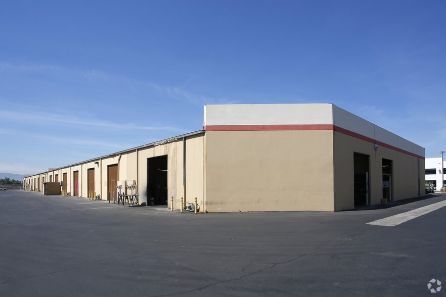 More Photos Of 10020 Indiana Ave, Riverside Unknown For Lease
