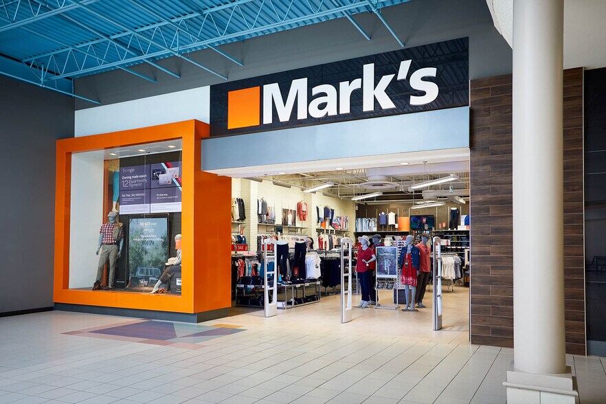 More Photos Of 1100 Pembroke St E, Pembroke General Retail For Lease