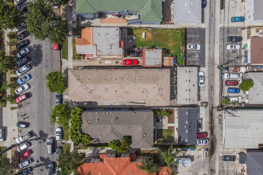 More Photos Of 1958 Pine Ave, Long Beach Apartments For Sale