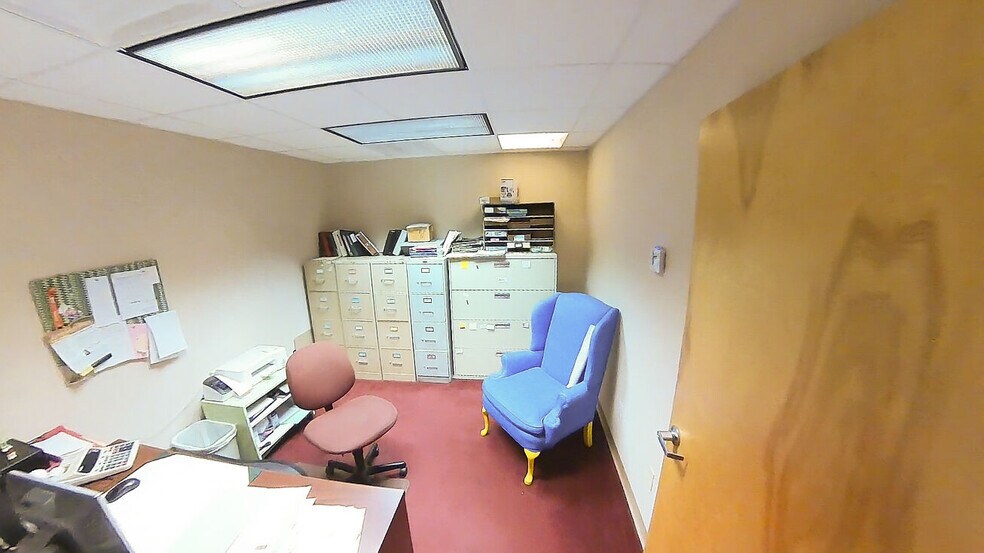 More Photos Of 3212 S Main St, Salisbury Storefront Retail Office For Sale