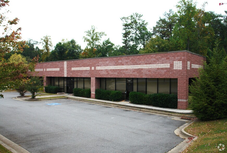 Primary Photo Of 5105 Old Ellis Pt, Roswell Office For Lease