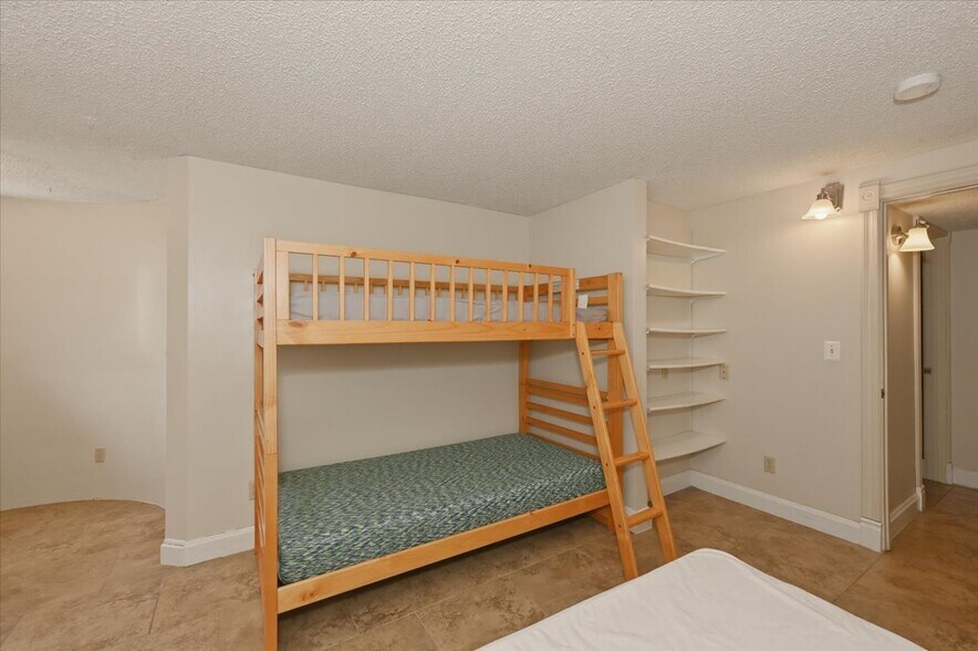 More Photos Of 1727 E Superior St, Duluth Multifamily For Sale