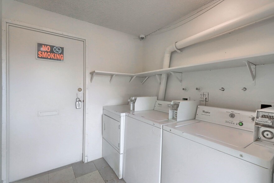 More Photos Of 11948 E 17th Ave, Aurora Apartments For Sale