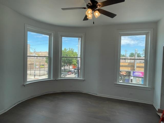 More Photos Of 3125 W Cermak Rd, Chicago Apartments For Lease