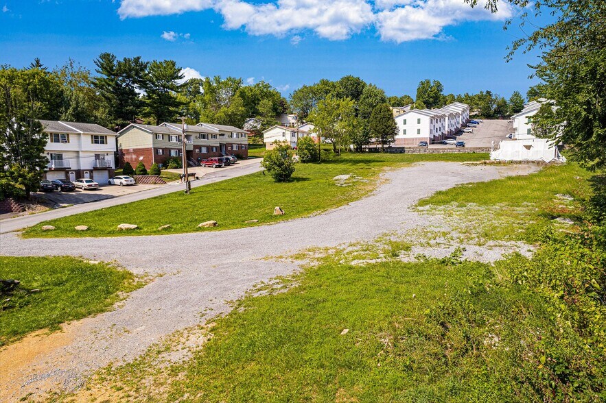 More Photos Of TBD Pineview Dr, Morgantown Land For Sale