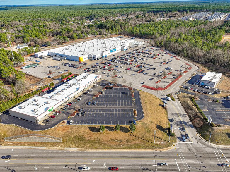 More Photos Of 630 Lillington Hwy, Spring Lake General Retail For Lease