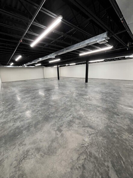 More Photos Of 151 River Rd, Montville Warehouse For Lease