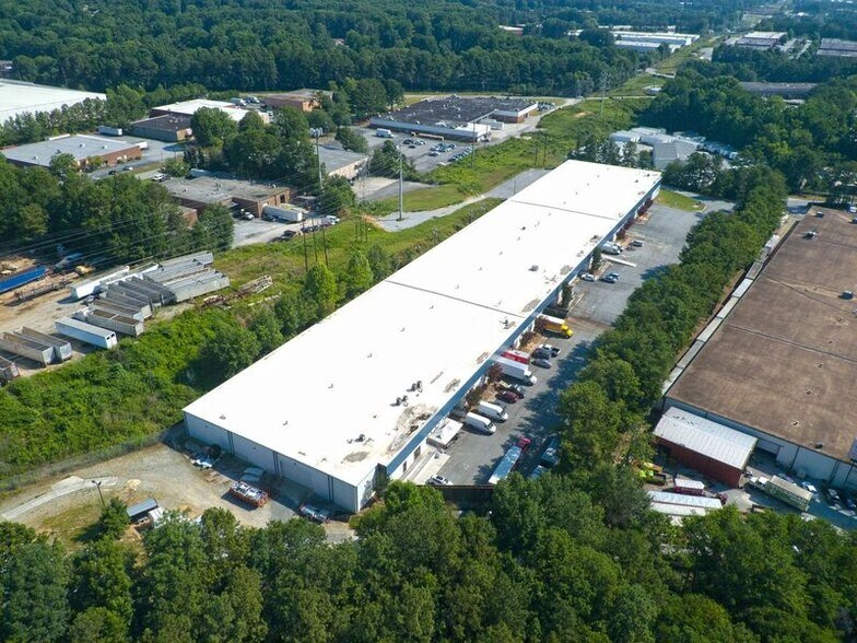 More Photos Of 4164 Northeast Expy, Doraville Distribution For Lease