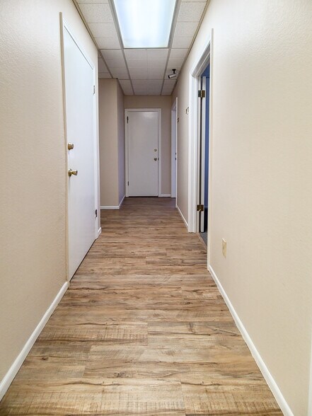 More Photos Of 1344 W 6th St, Corona Office For Sale