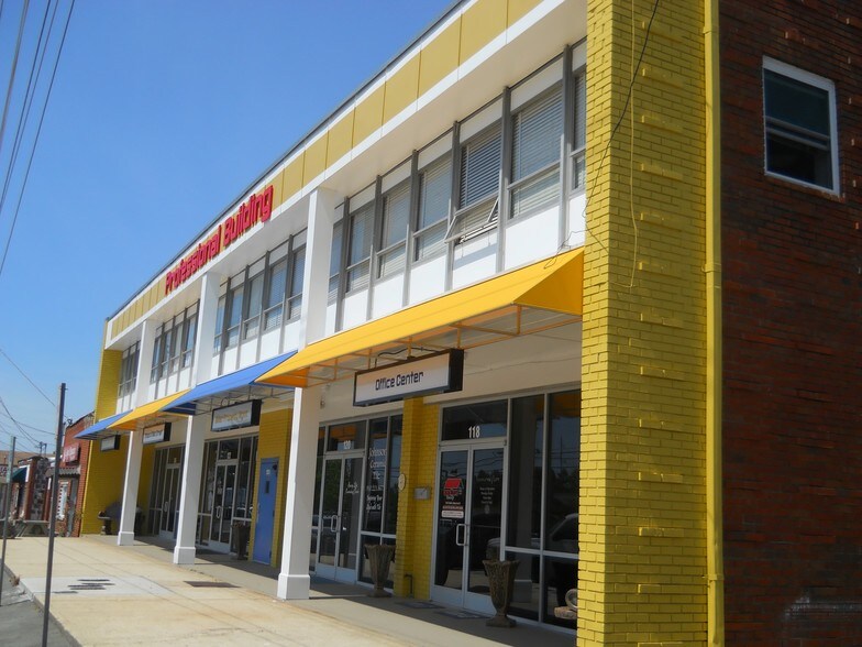 More Photos Of 118-124 N Main St, Spring Lake Storefront Retail Office For Sale