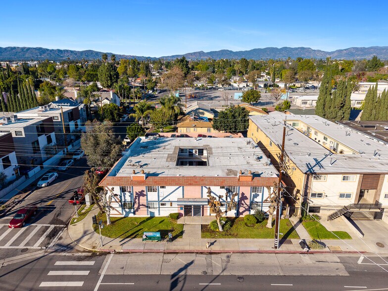 Primary Photo Of 15865 Vanowen St, Van Nuys Apartments For Sale