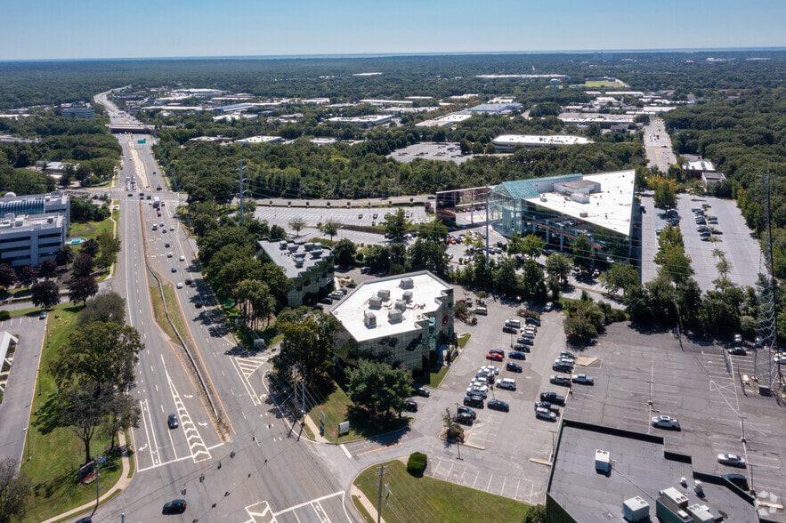 More Photos Of 1200 Veterans Memorial Hwy, Hauppauge Office For Lease
