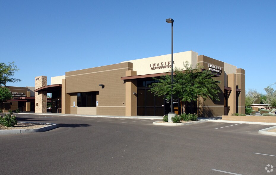 More Photos Of 4055 W Chandler Blvd, Chandler Medical For Sale