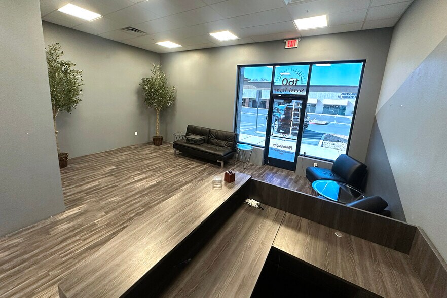 More Photos Of 5071 N Rainbow Blvd, Las Vegas Office For Sale