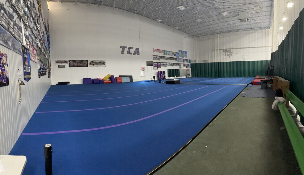 More Photos Of 127 E US Highway 6, Valparaiso Sports And Entertainment For Sale