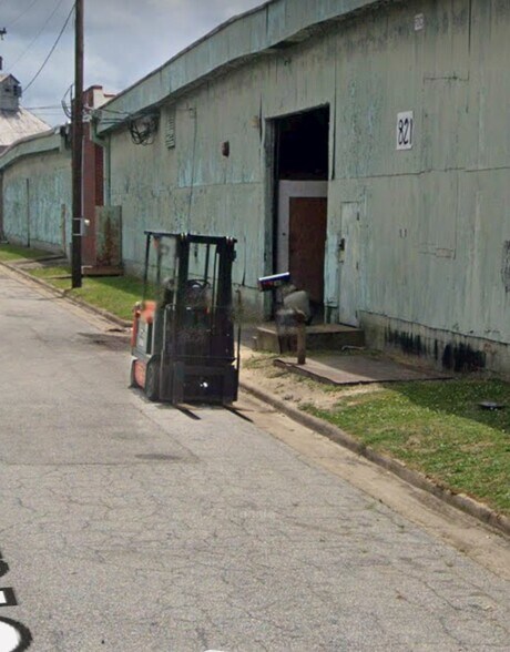 Primary Photo Of 801 Gold street St, Rocky Mount Industrial For Sale