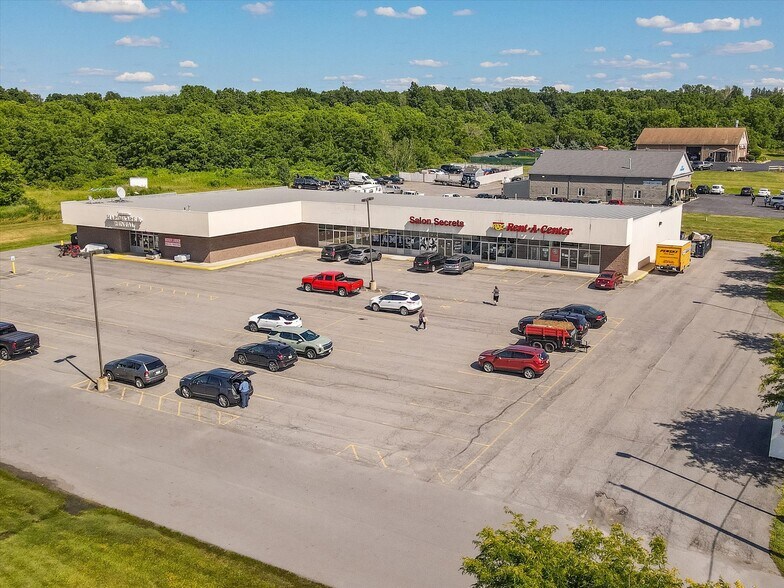 More Photos Of 4342-4364 Pondside Rd, Geneseo General Retail For Sale