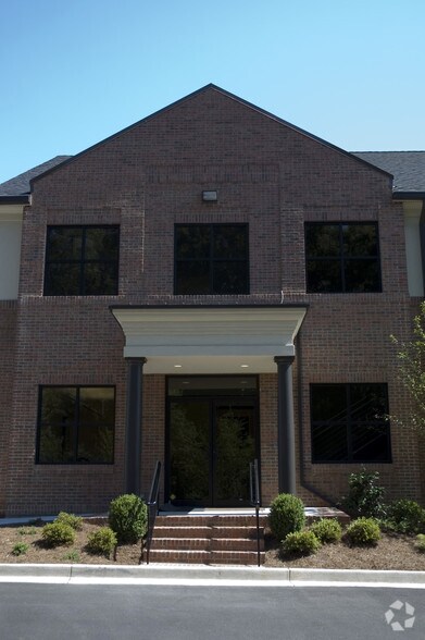 More Photos Of 4833 S Cobb Dr, Smyrna Medical For Lease