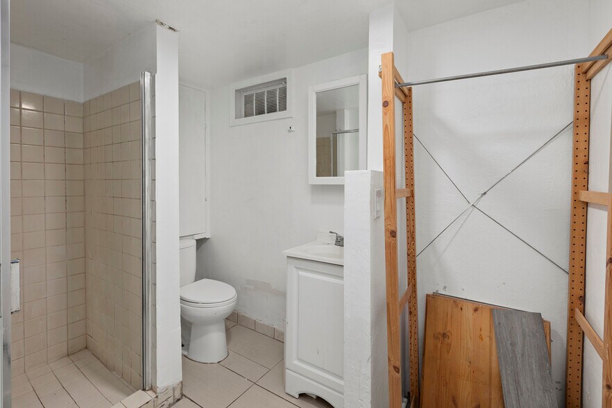 More Photos Of 3021 22nd St, San Francisco Apartments For Sale