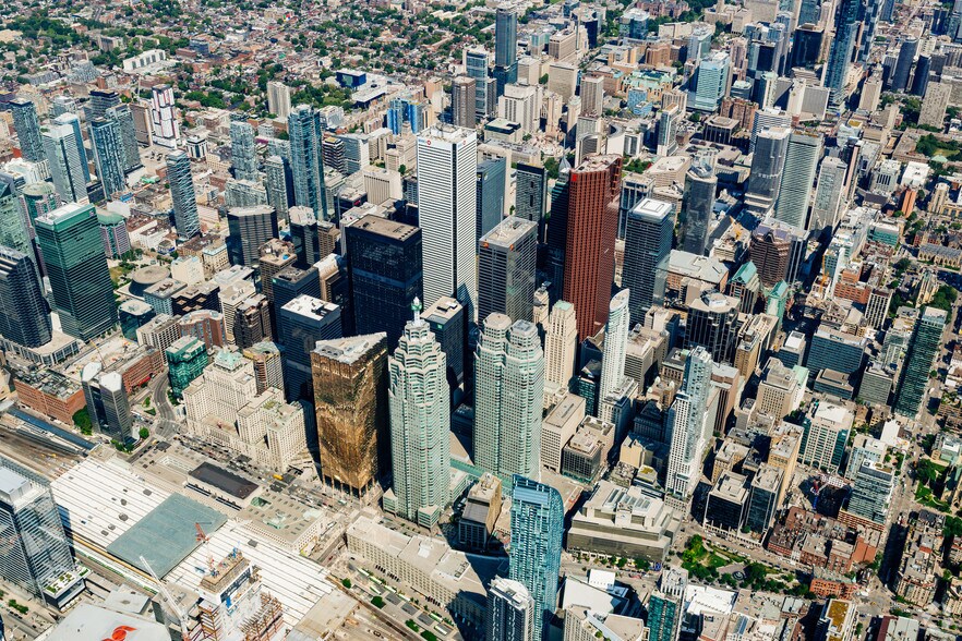 Primary Photo Of 181 Bay St, Toronto Office For Lease