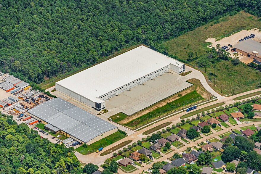 More Photos Of 6415 Rankin Rd, Humble Distribution For Lease