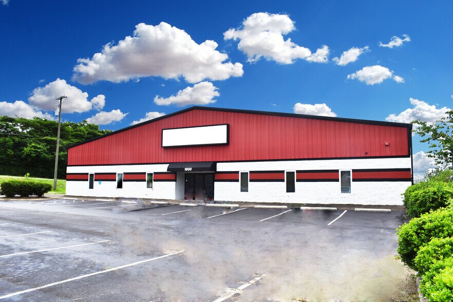 More Photos Of 1900 Southerland Dr, Nashville Warehouse For Sale