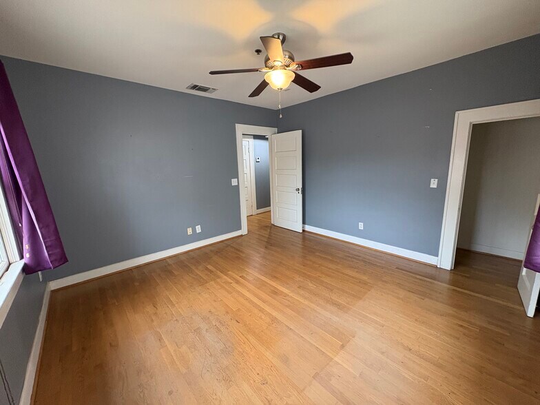 More Photos Of 106 S Church St, McKinney Loft Creative Space For Lease
