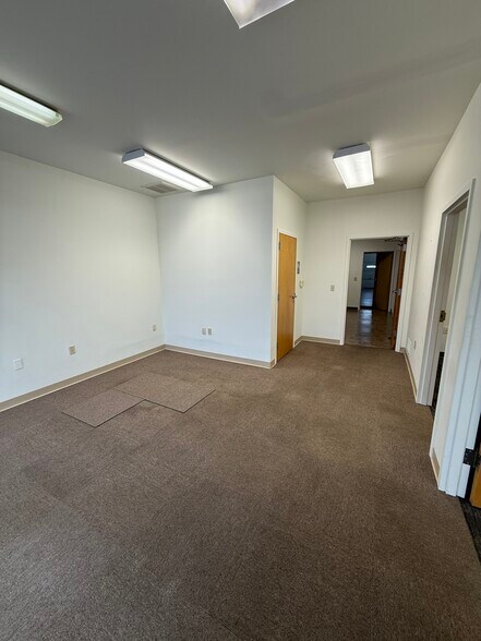 More Photos Of 4125 Independence Dr, Schnecksville Flex For Lease