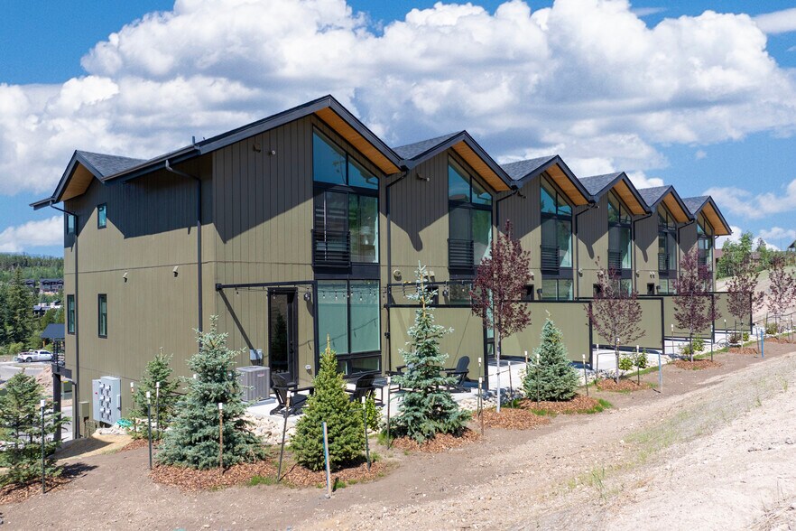 More Photos Of 56-64 Wheeler Rd, Winter Park Apartments For Sale