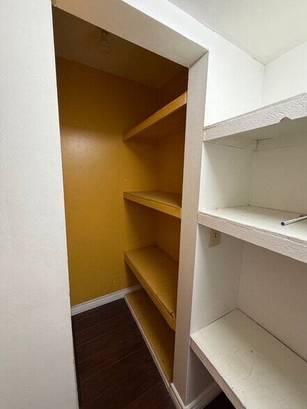 More Photos Of 7815-7817 Melrose Ave, Los Angeles Storefront Retail Office For Lease