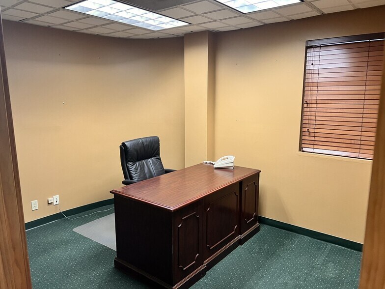 More Photos Of 2101 NW 33rd St, Pompano Beach Unknown For Lease